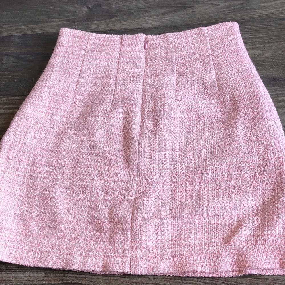 Aritzia Babaton Kinsley Skirt Pink Mini Tweed 4 95888 - Picture 7 of 12